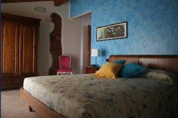 La Cascina Di Alice Castiglione Delle Stiviere Exterior foto